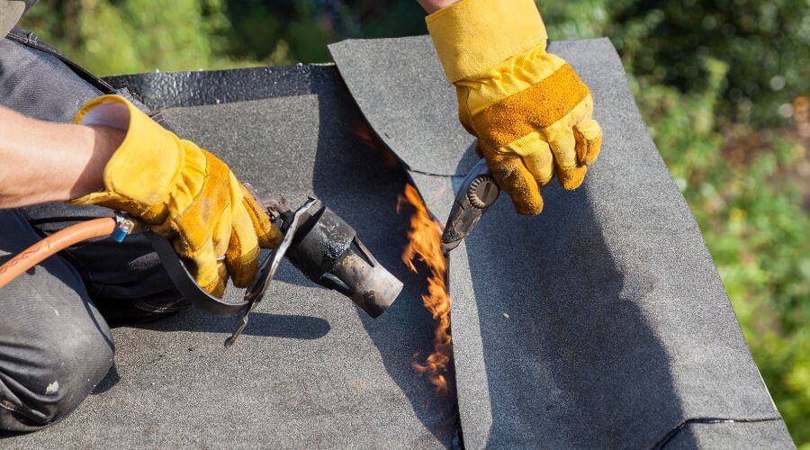 Professional flood damage restoration services in Nazlini, AZ